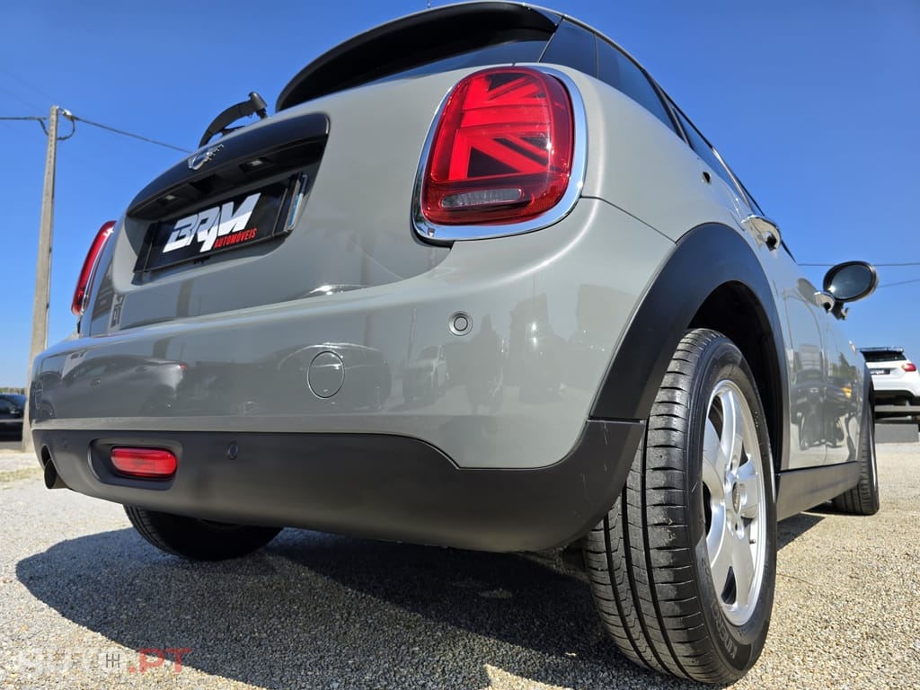 MINI Cooper ONE FIRST