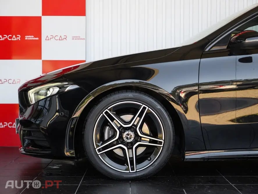 Mercedes-Benz A 180 d AMG Line Aut.