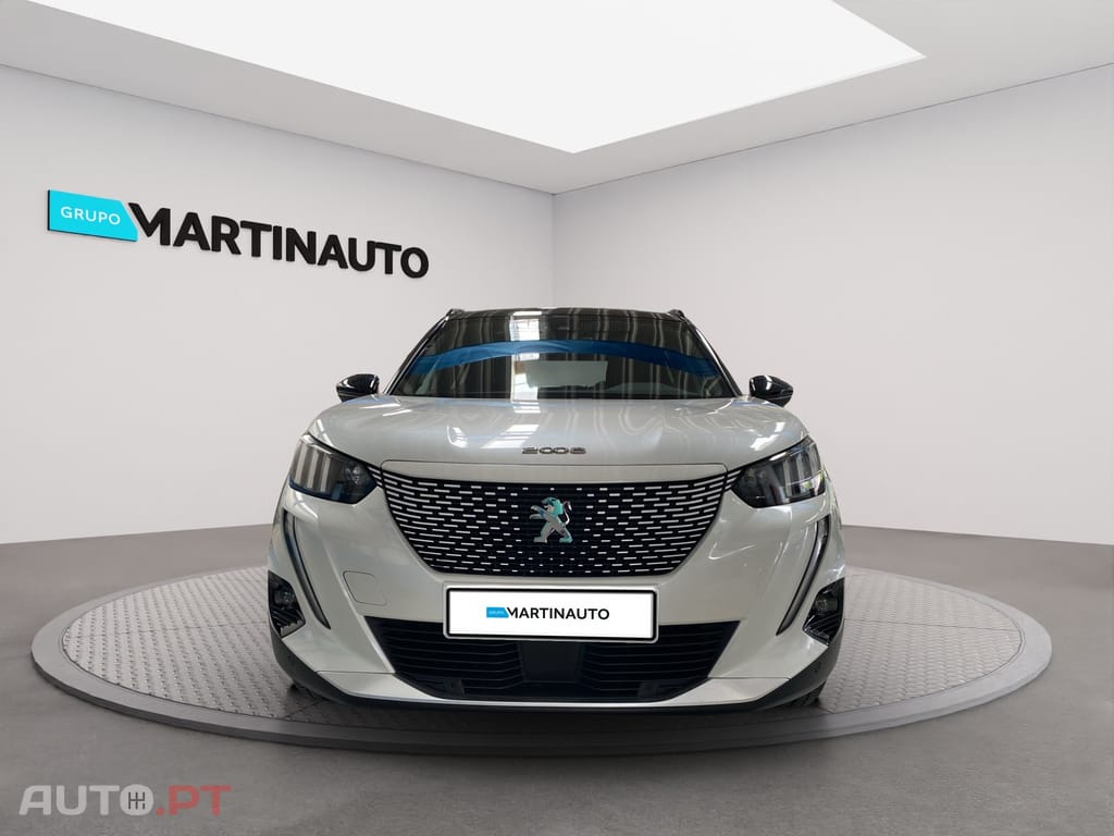 Peugeot E-2008 50 kWh GT