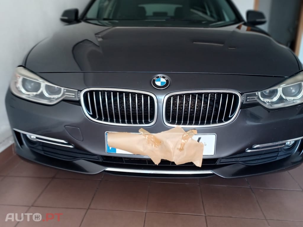 BMW 320 Touring d Luxury 184cv