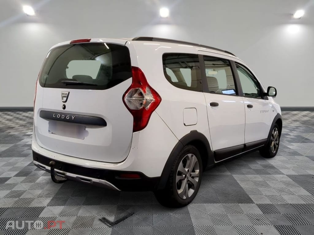 Dacia Lodgy 1.2 STEPWAY