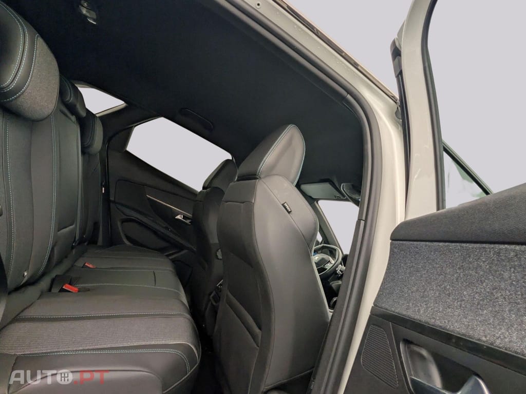 Peugeot 3008 Allure Pack 225CV PLUGIN EAT8