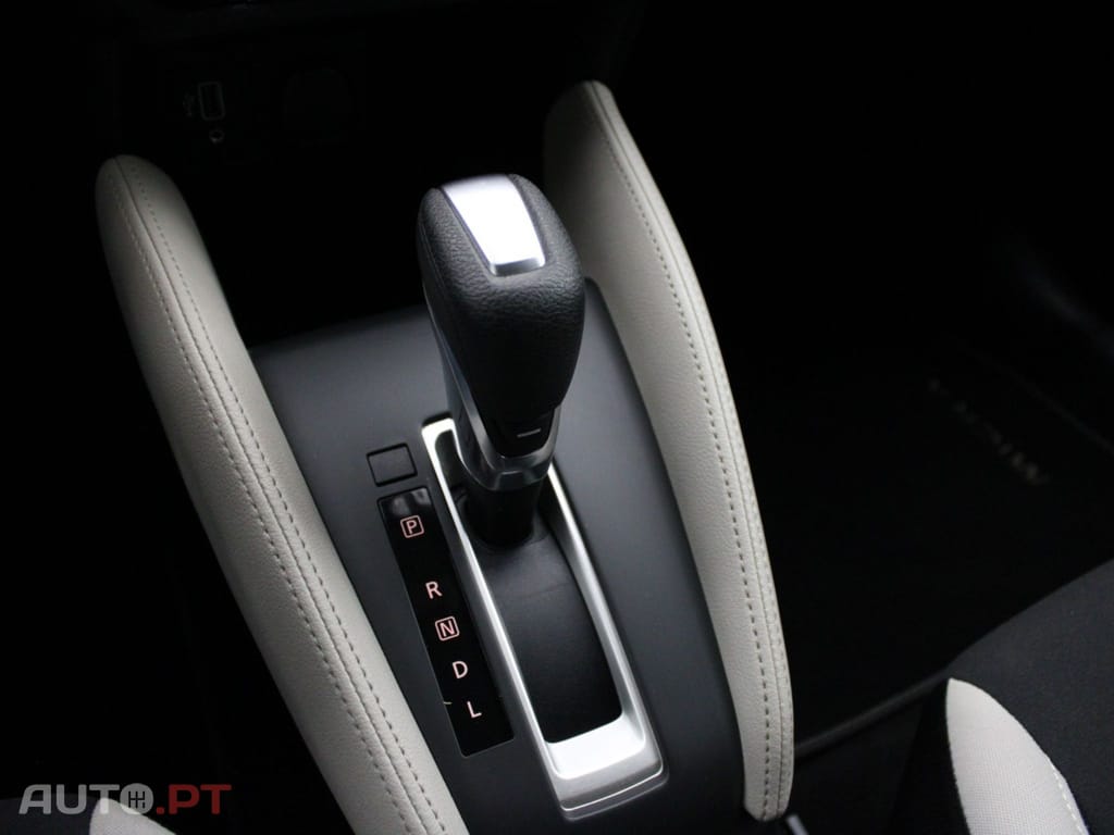 Nissan Micra 1.0 IG-T ACENTA 