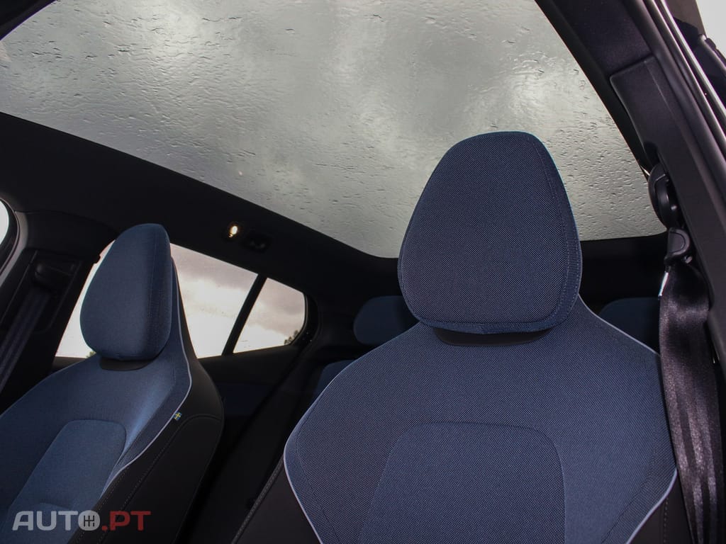 Volvo EX30 69 kWh Single Motor Extended Range Ultra