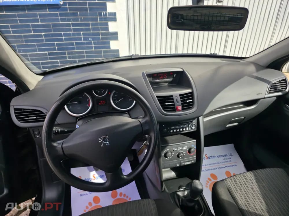 Peugeot 207 XAD