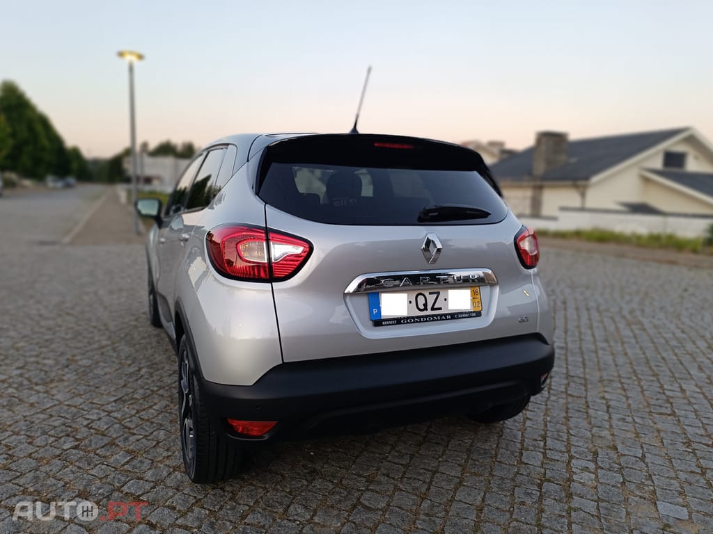 Renault Captur 1.5 dCi Exclusive EDC - 2.900 Km´s