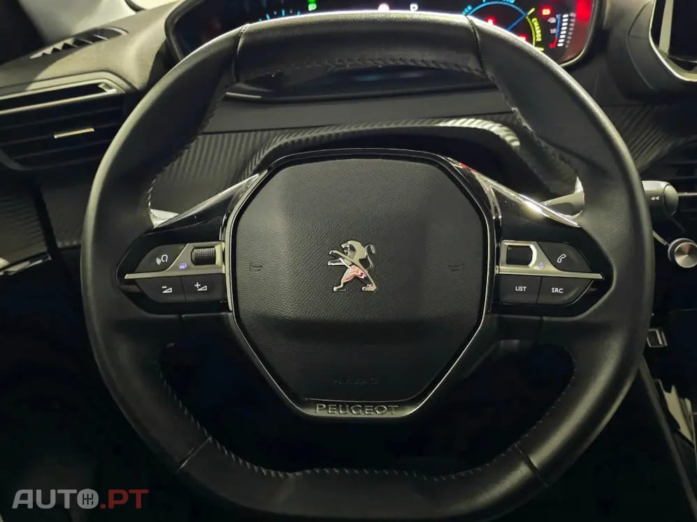 Peugeot E-208 50 kWh SE Style