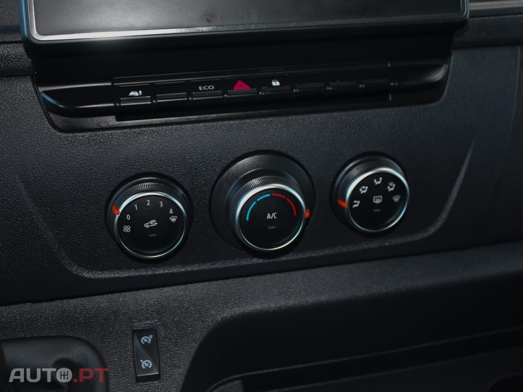 Renault Master 2.3 dCi L3H2 3.5T