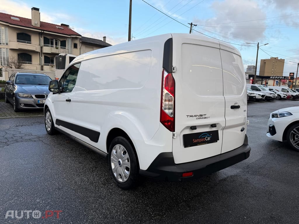 Ford Tourneo Grand 1.5 TDCi Active