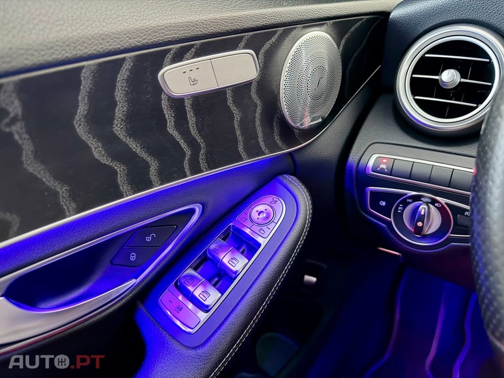 Mercedes-Benz C 300 de AMG Line