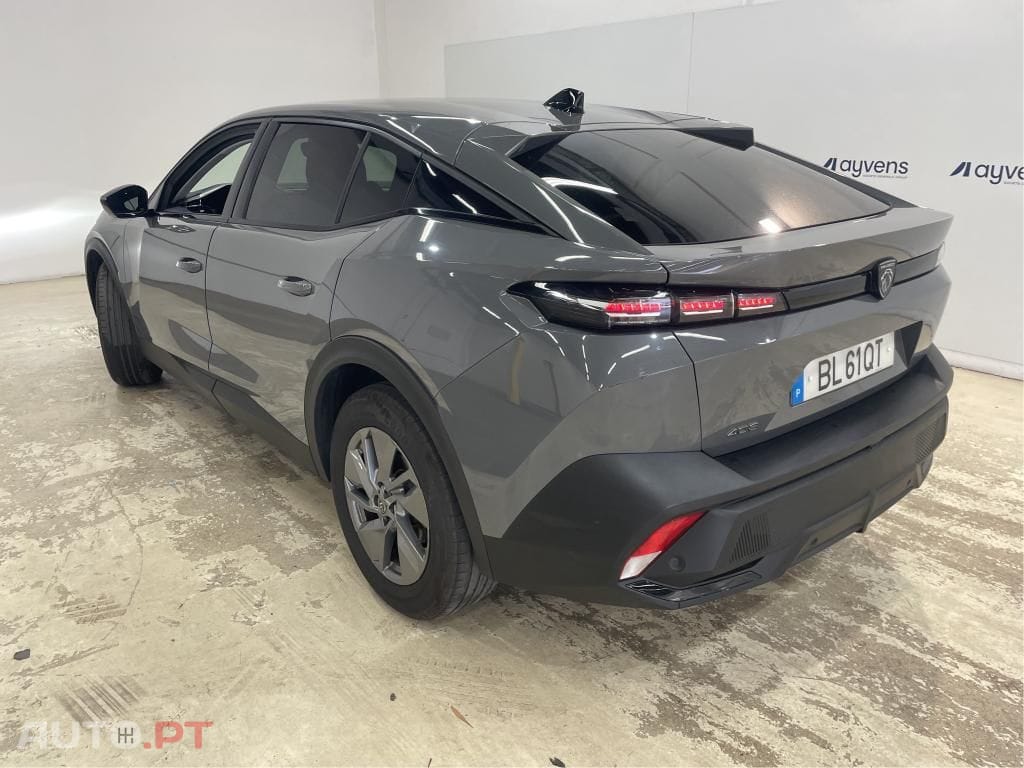 Peugeot 408 1.2 PureTech Allure EAT8