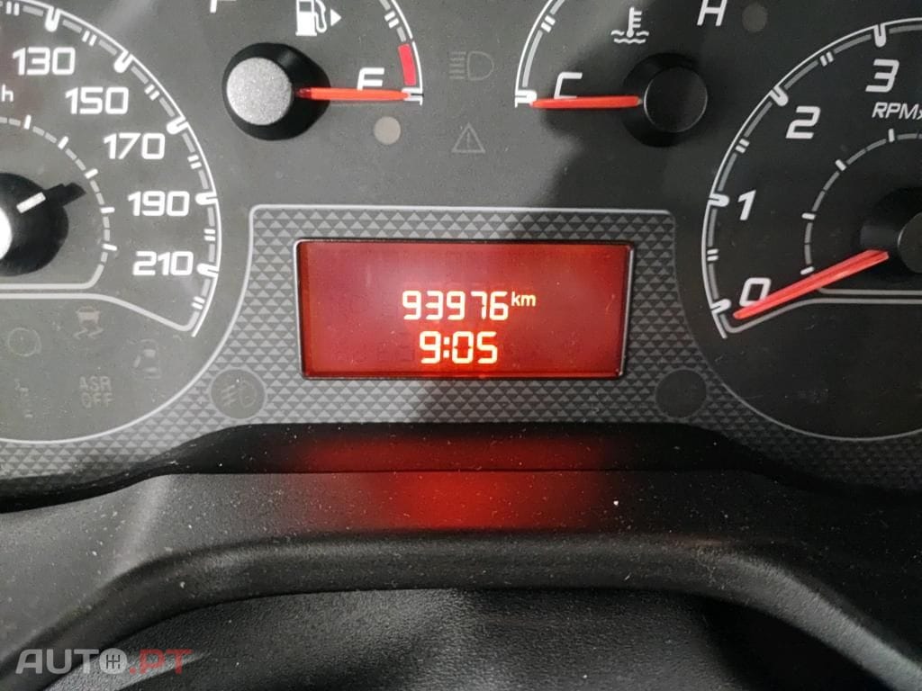 Fiat Fiorino FIORINO 1.3 M-jet Adventure