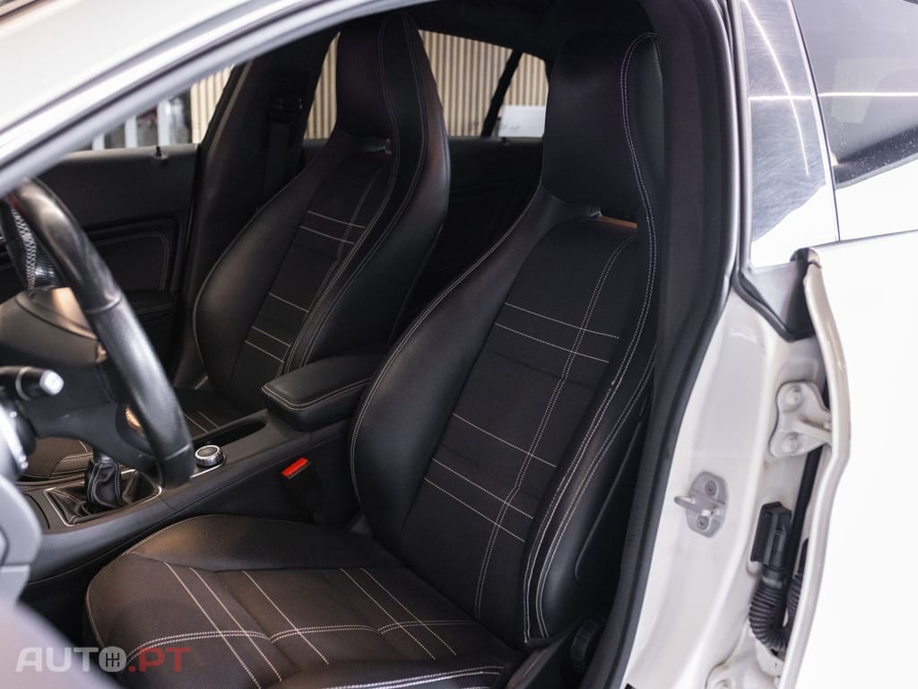 Mercedes-Benz CLA 180 Urban Style Edition