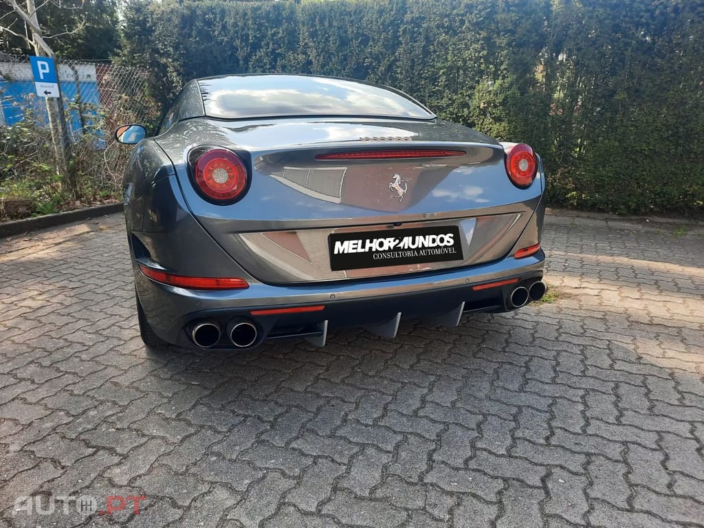 Ferrari California T