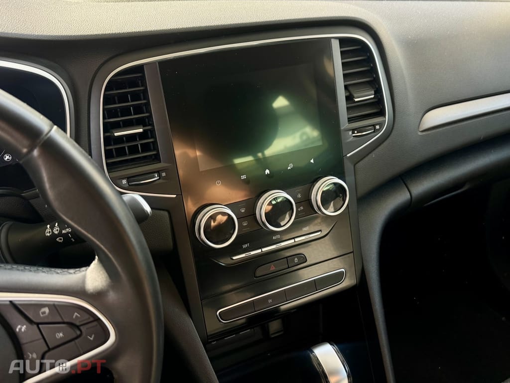 Renault Mégane Sport Tourer 1.6 E-Tech Plug-In Limited