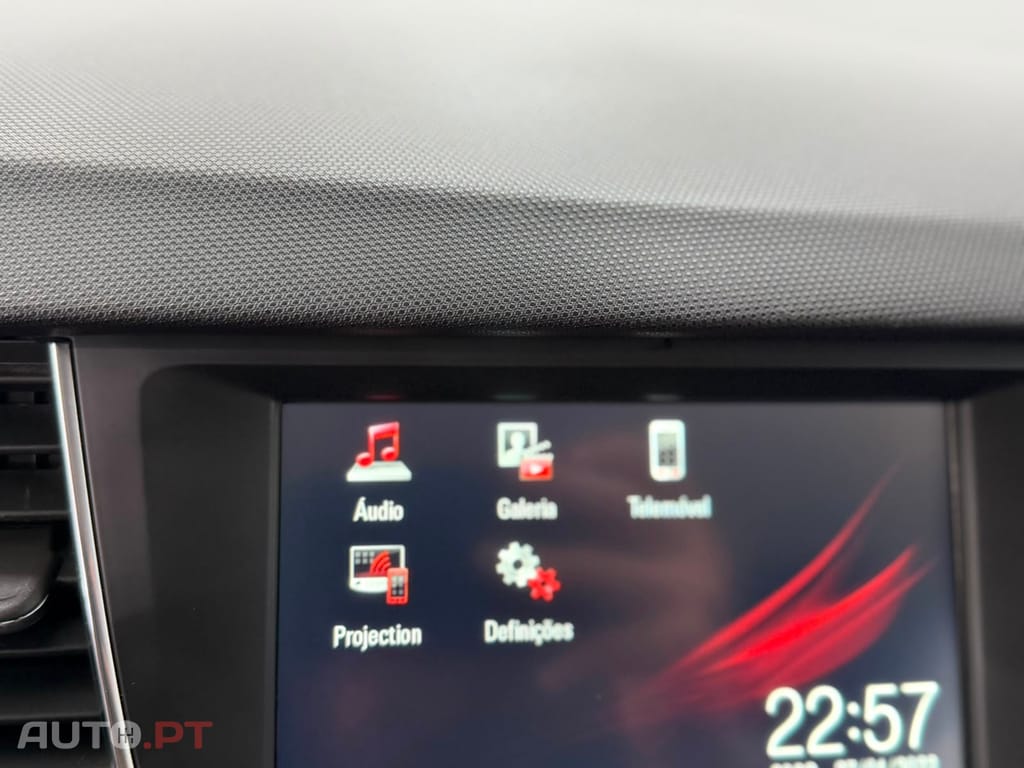Opel Crossland 1.2 T Business