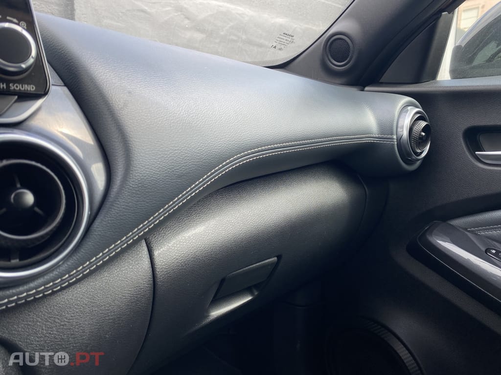 Nissan Juke 1.0 DIG-T N-Connecta
