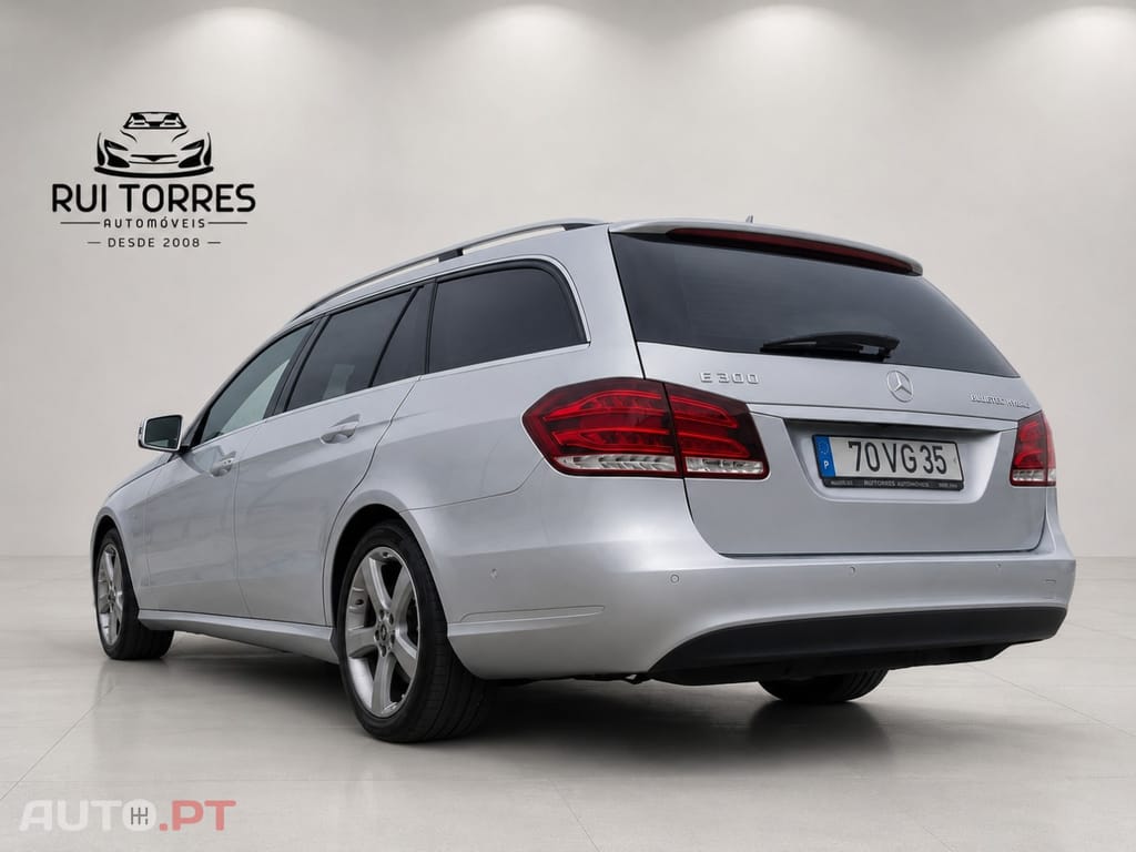 Mercedes-Benz E 300 Bluetec Hybrid Avantgarde