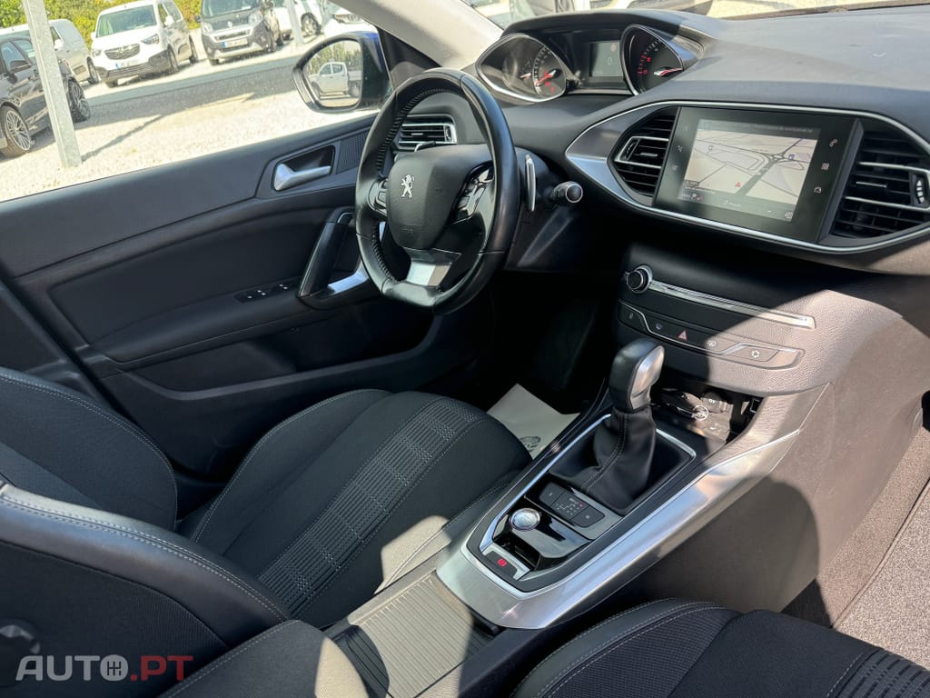 Peugeot 308 SW 1.5 BlueHDi Allure EAT8
