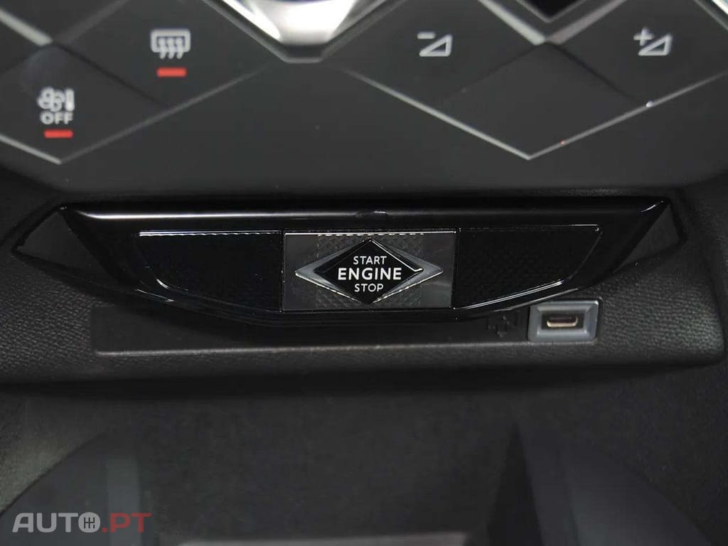 DS DS3 Crossback 1.2 PureTech Performance Line