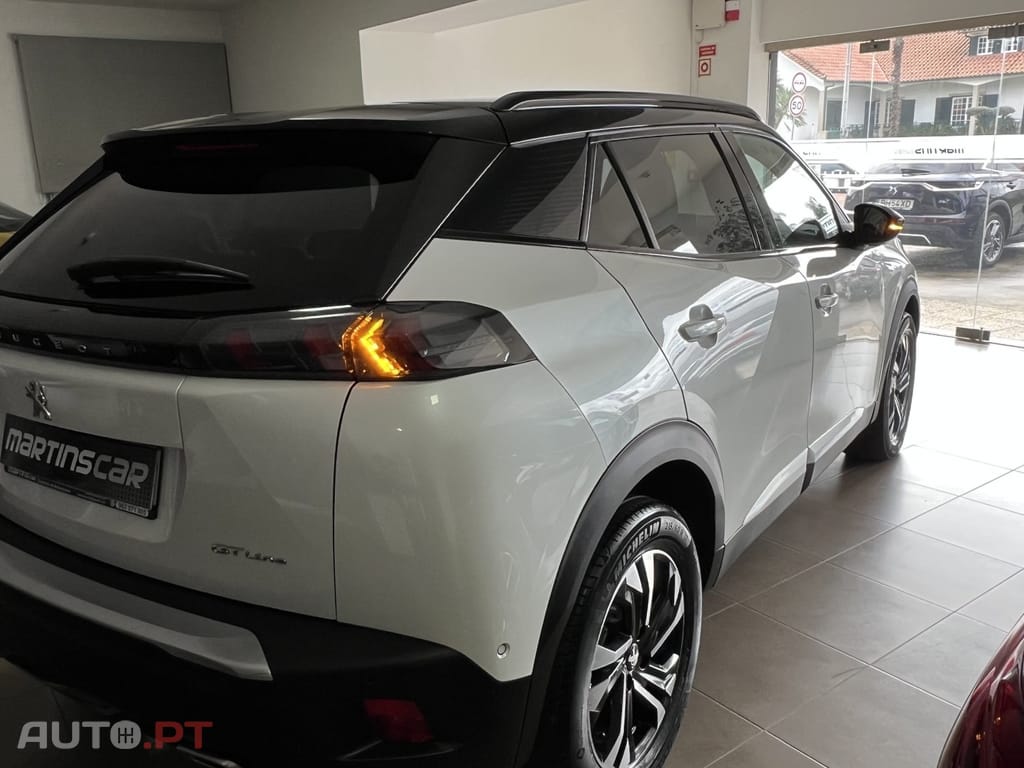 Peugeot 2008 1.2 PureTech GT Line EAT8