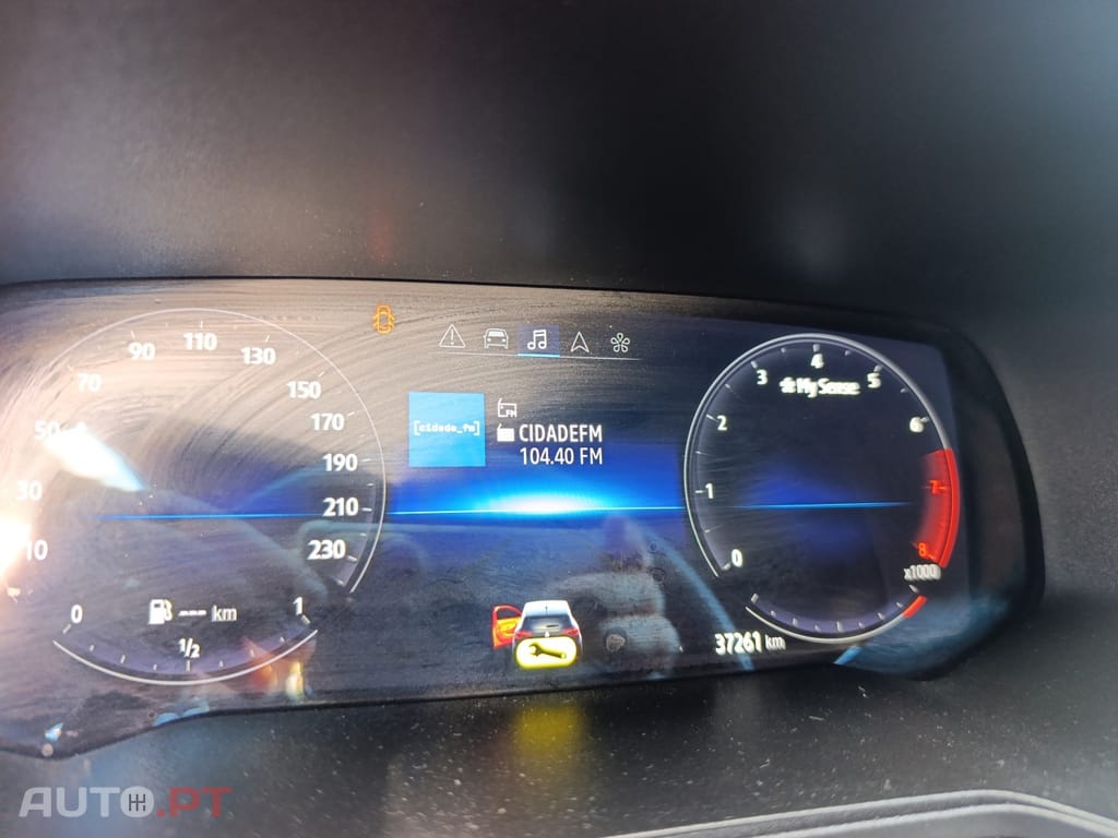 Renault Clio TCe 100 BUSINESS EDITION