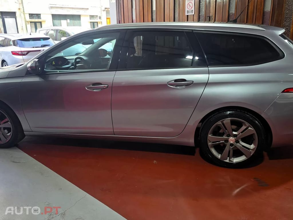 Peugeot 308 SW 1.5 BlueHDi Active J17
