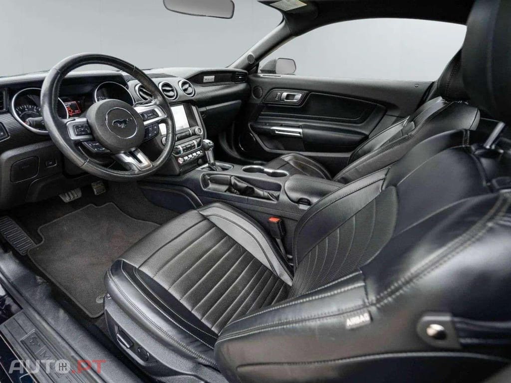 Ford Mustang 2,3 GT 500 SHELBY PREMIUM