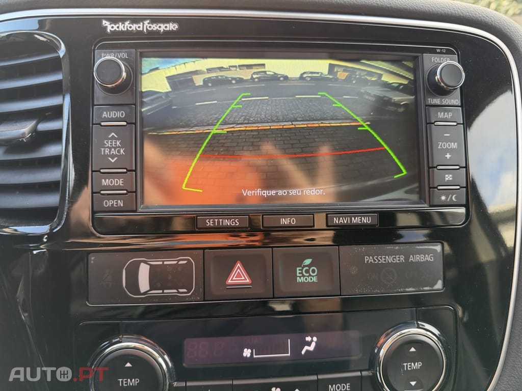 Mitsubishi Outlander 2.0 PHEV Intense Navi