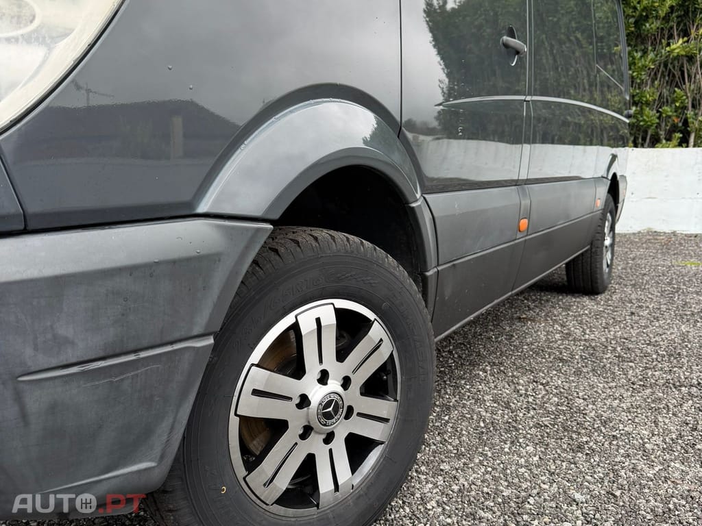 Mercedes-Benz Sprinter 213 CDI/32