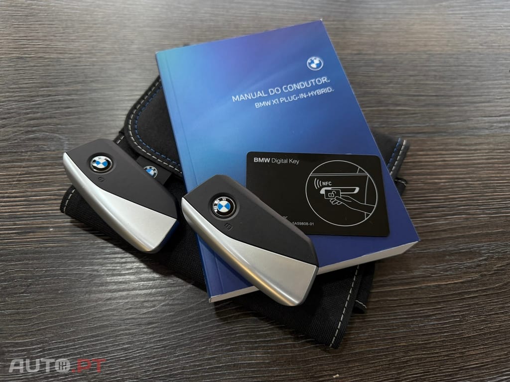 BMW X1 xDrive25e Pack Desportivo M