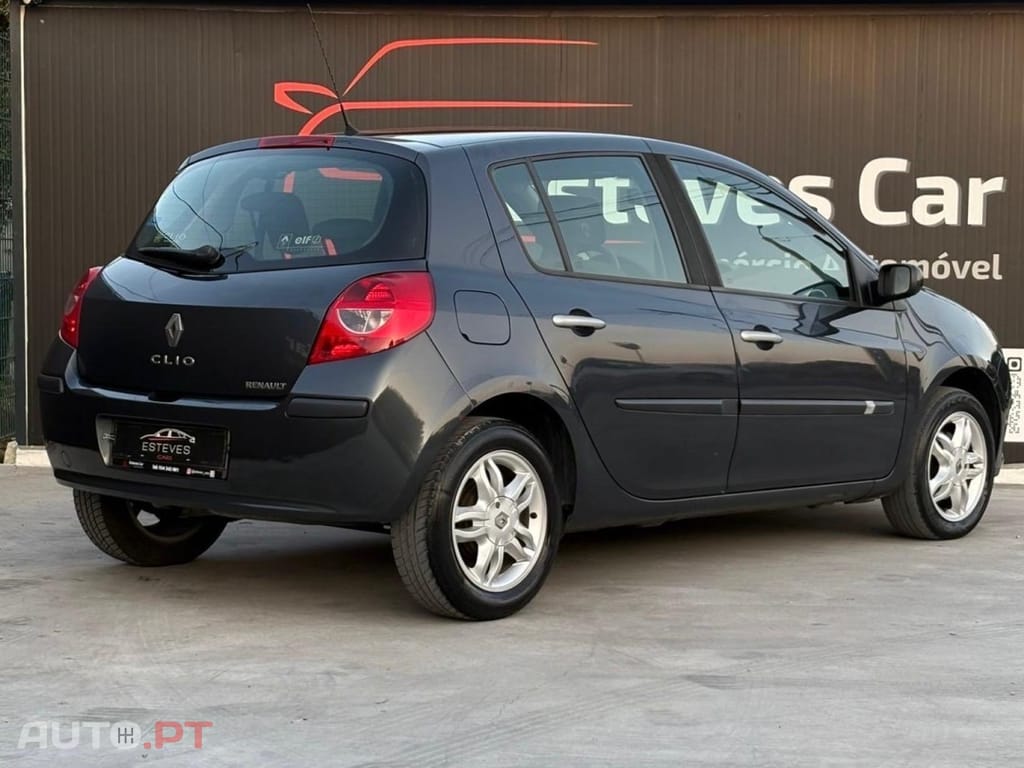 Renault Clio 1.2 16V Confort