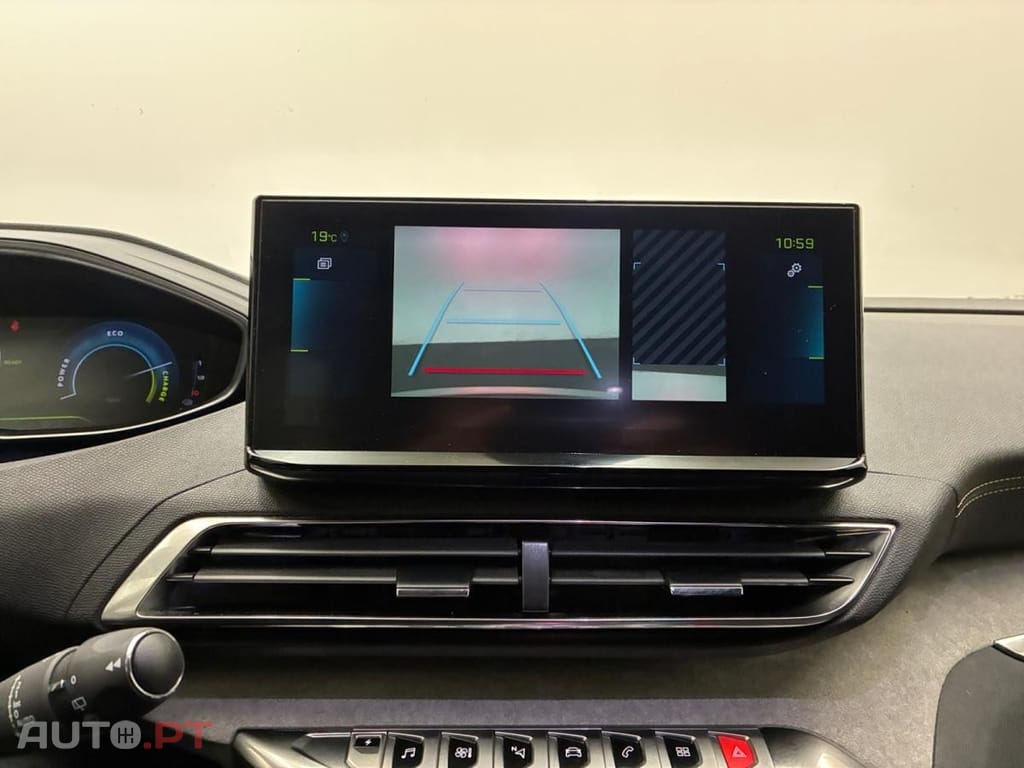 Peugeot 3008 1.6 Hybrid GT e-EAT8