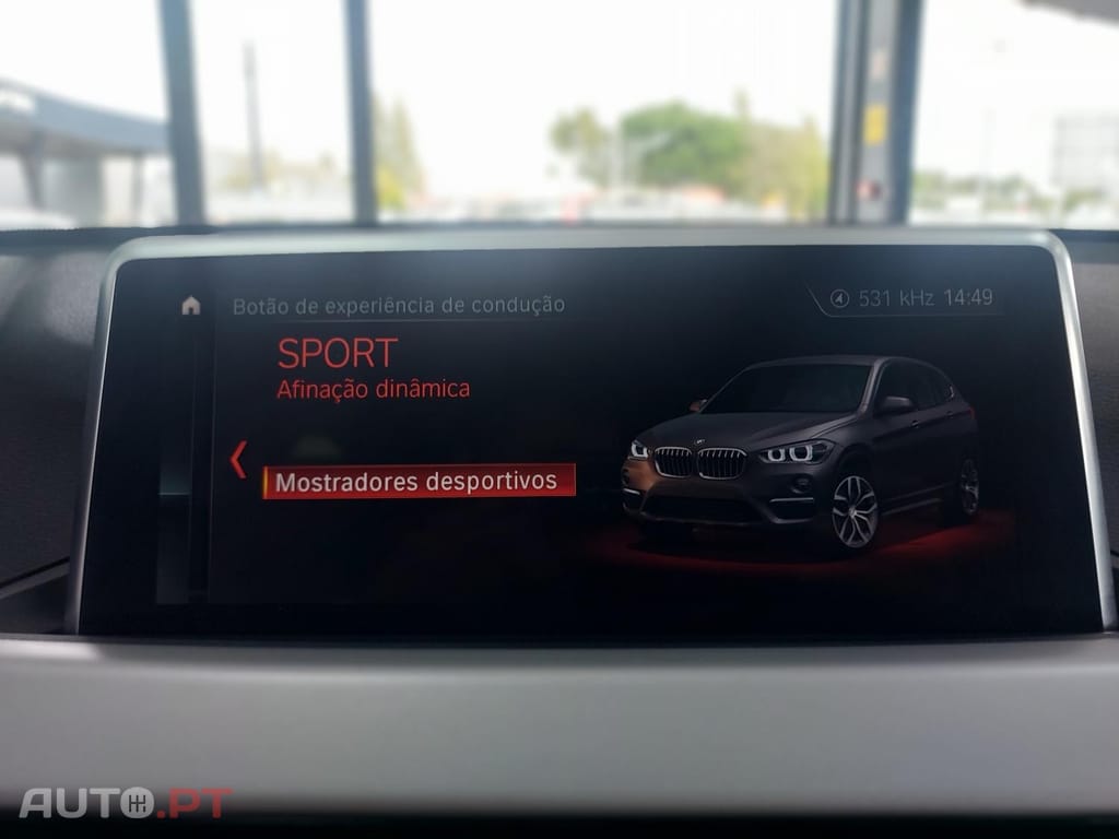 BMW X1 18 i sDrive Advantage
