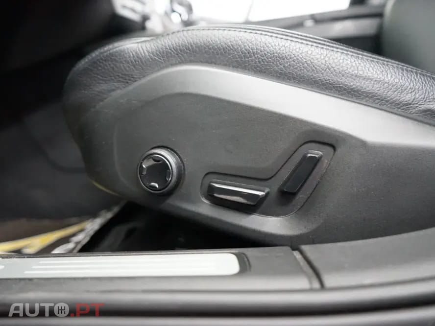 Volvo S90 2.0 D5 Momentum AWD Geartronic