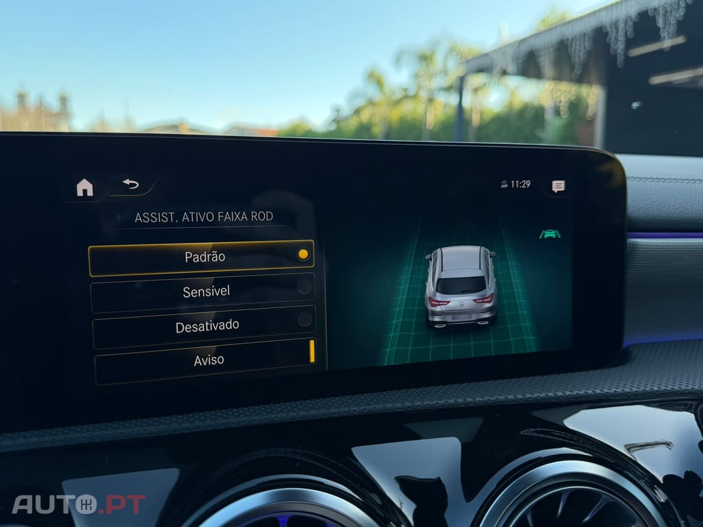 Mercedes-Benz CLA 250 e Shooting Brake AMG Line