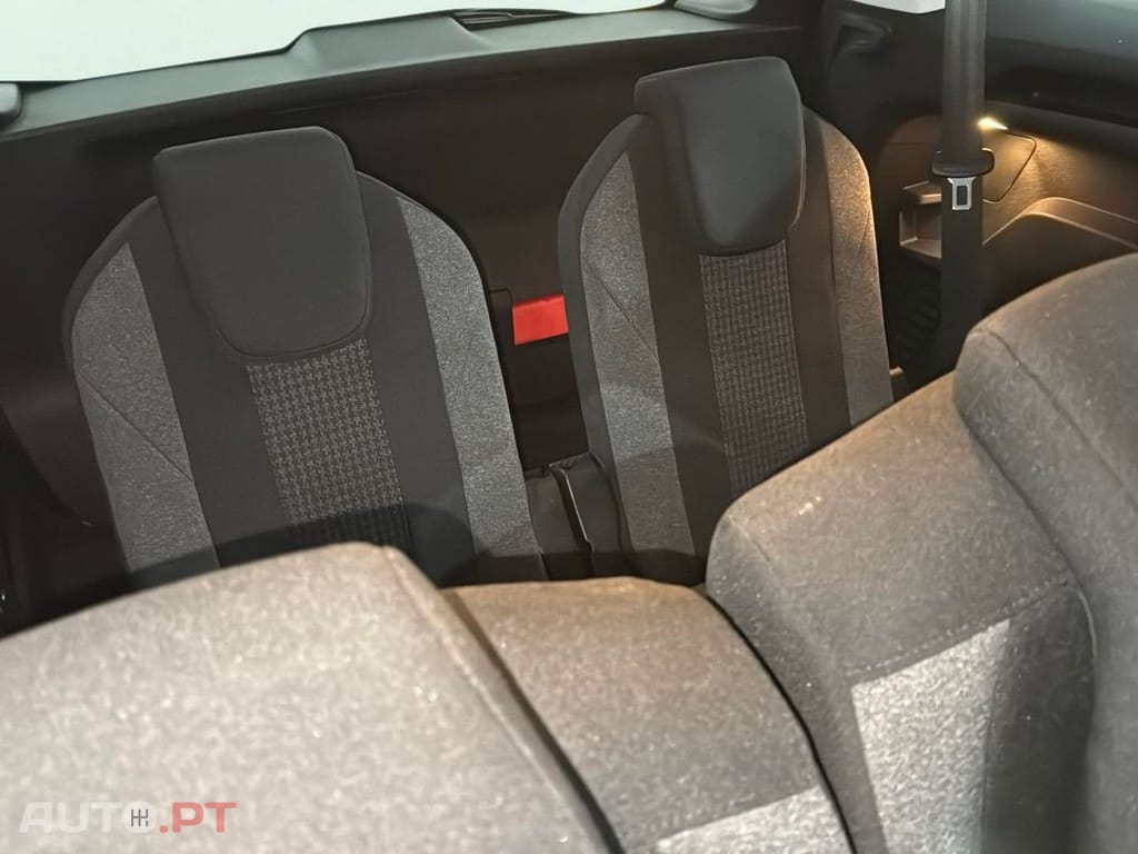 Peugeot 5008 1.5 BlueHDi Allure EAT8