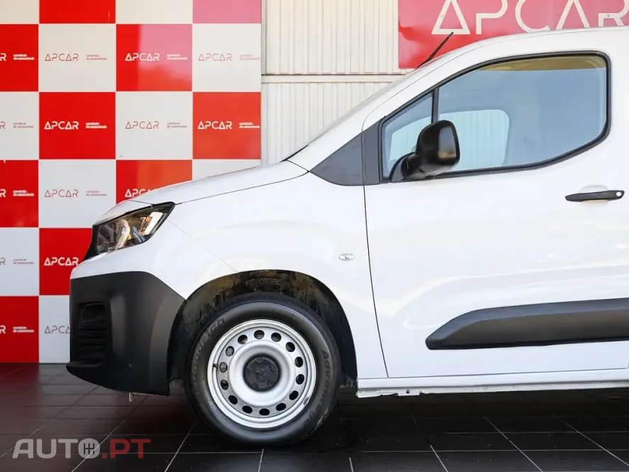 Peugeot Partner 1.5 BlueHDi Pro Longa