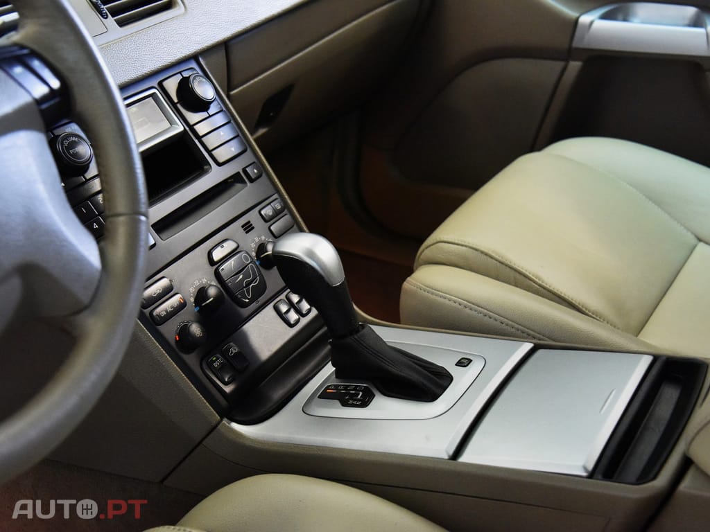 Volvo XC90 2.4 D5 7L Executive