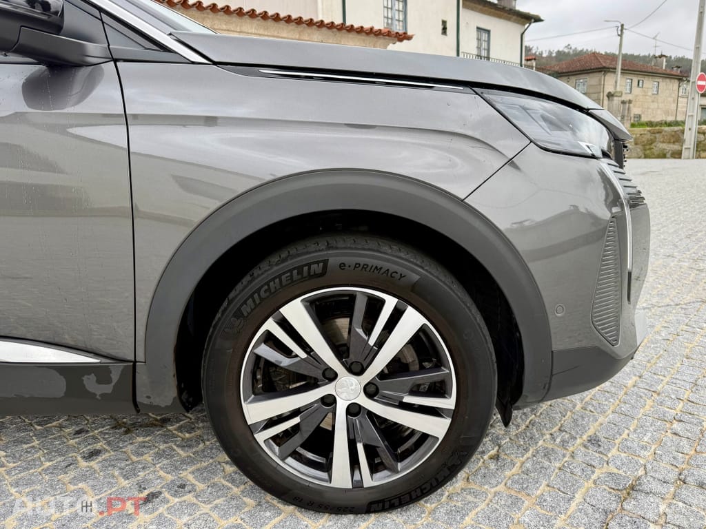 Peugeot 5008 1.5 BlueHDi Allure EAT8