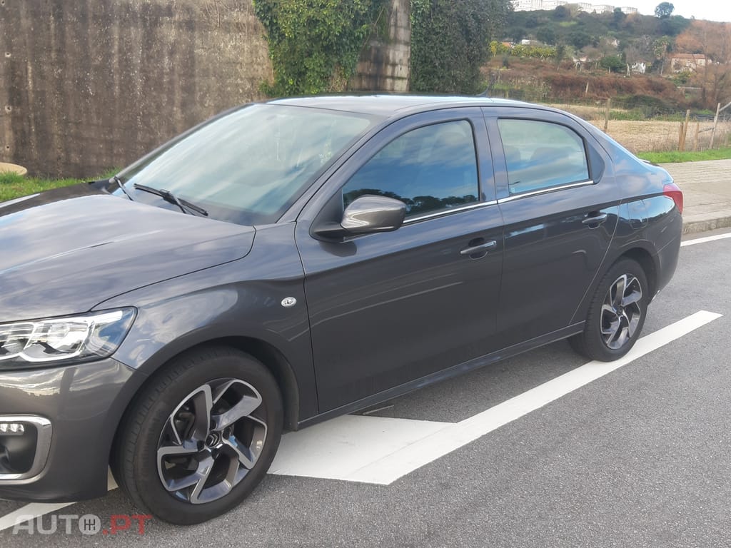 Citroen C-Elysée 1.2 PureTech Shine