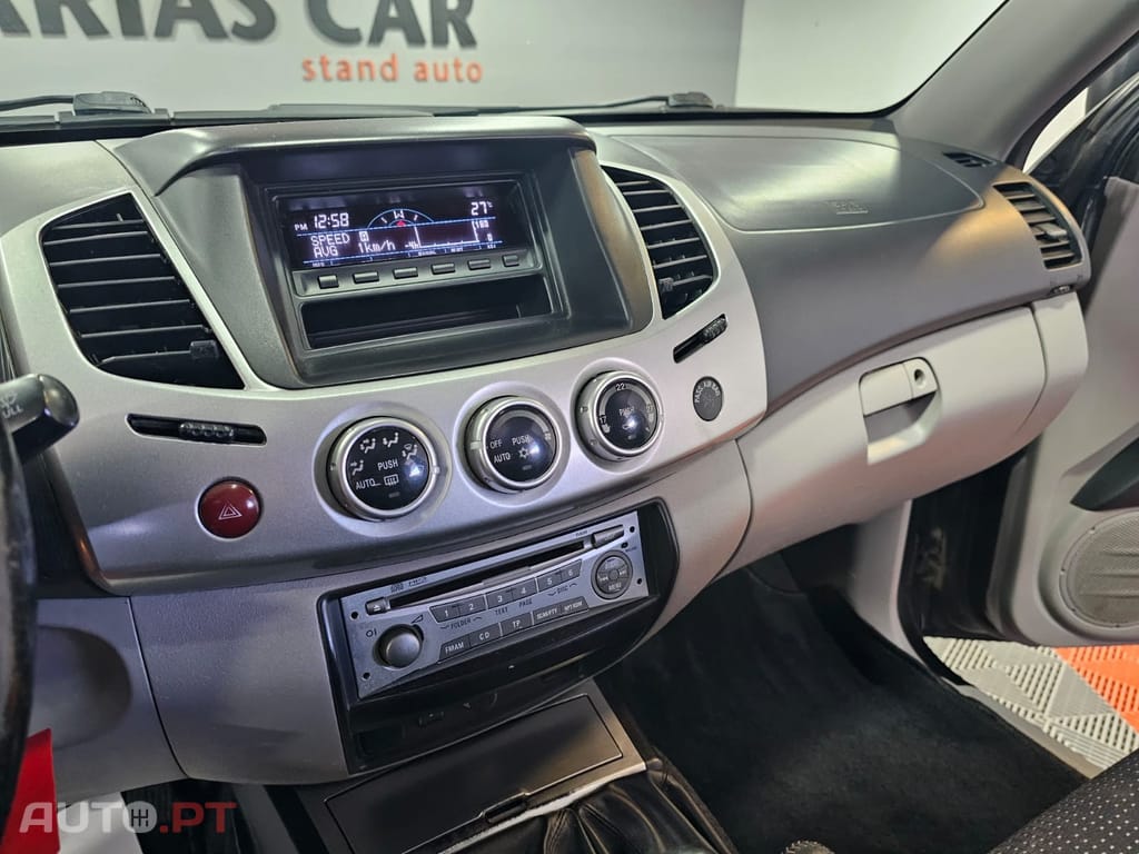 Mitsubishi L200 2.5 DI-D CD Invite AC 4WD