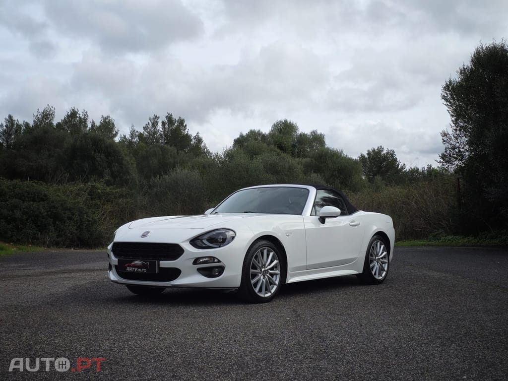 Fiat 124 Spider 1.4 MultiAir Turbo Lusso