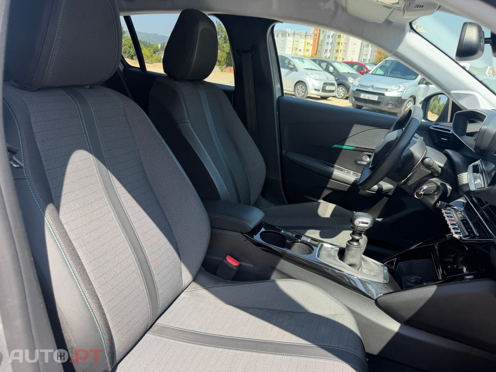 Peugeot 208 1.2 PureTech Allure