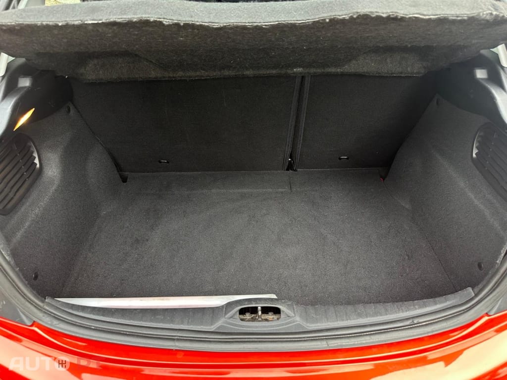 Peugeot 208 1.2 PureTech Active