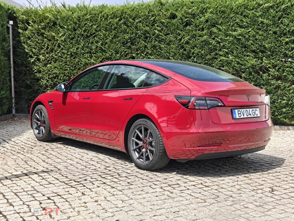 Tesla Model 3 Long Range Tração Integral