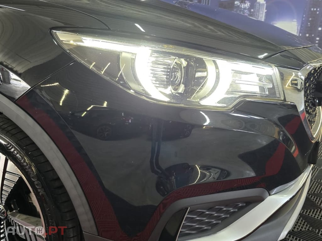 MG ZS EV 44.5 kWh Luxury