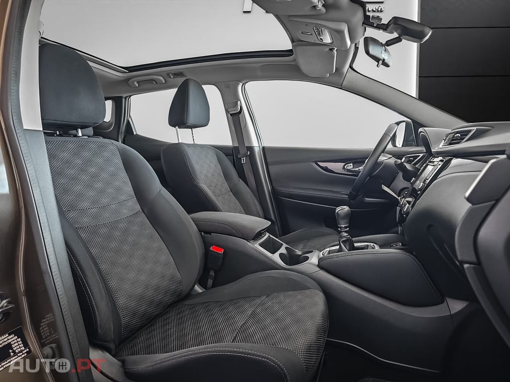 Nissan Qashqai 1.5 dCi N-Connecta