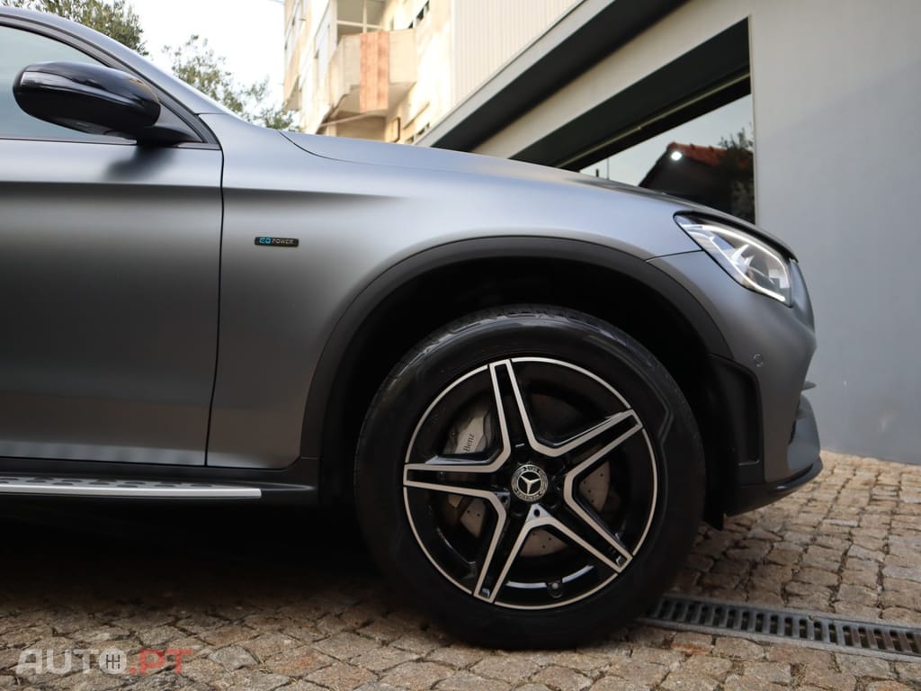 Mercedes-Benz GLC 300 de Coupe 4Matic 9G-TRONIC AMG Line