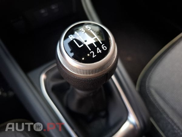 Renault Captur 1.0 TCe 100 Bi-Fuel techno